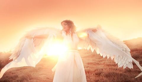 Anjo da guarda Elemiah: Proteção, Orientação e Inspiração Divina