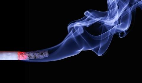 Significado Espiritual do Cheiro de Cigarro
